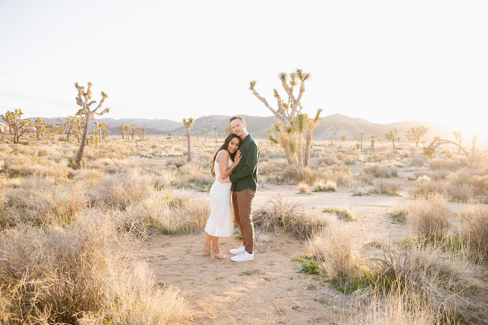 Joshua-Tree-Engagement-Dia-Photography-46_websize.jpg