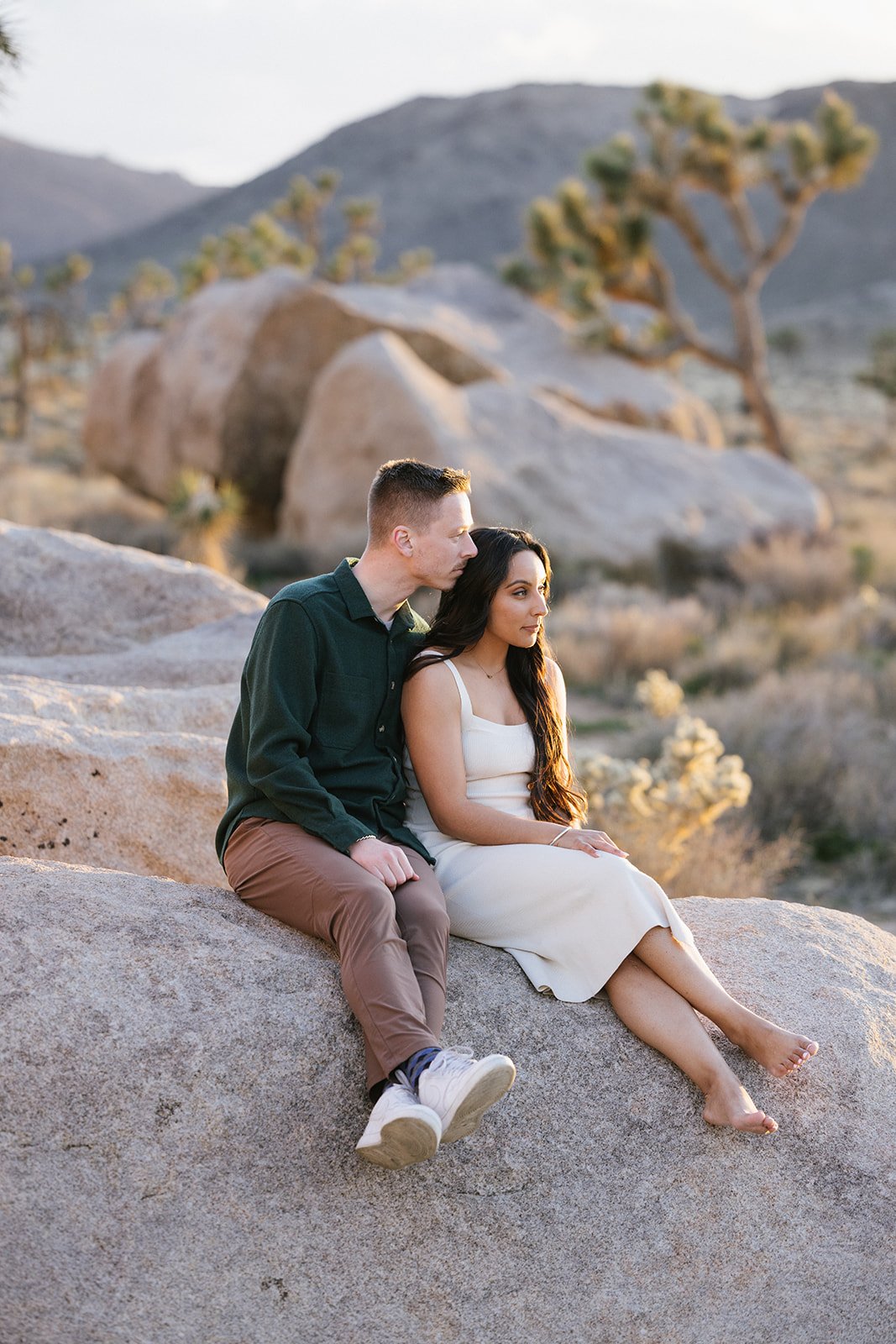 Joshua-Tree-Engagement-Dia-Photography-51_websize.jpg
