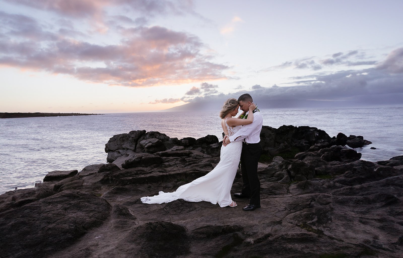 Maui-Pineapple-Chapel-Dia-Photography (1581)-Edit.jpg