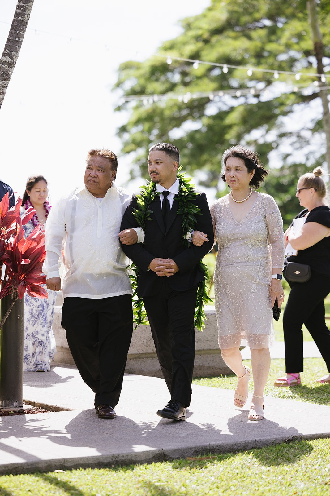 Maui-Pineapple-Chapel-Dia-Photography (768).jpg