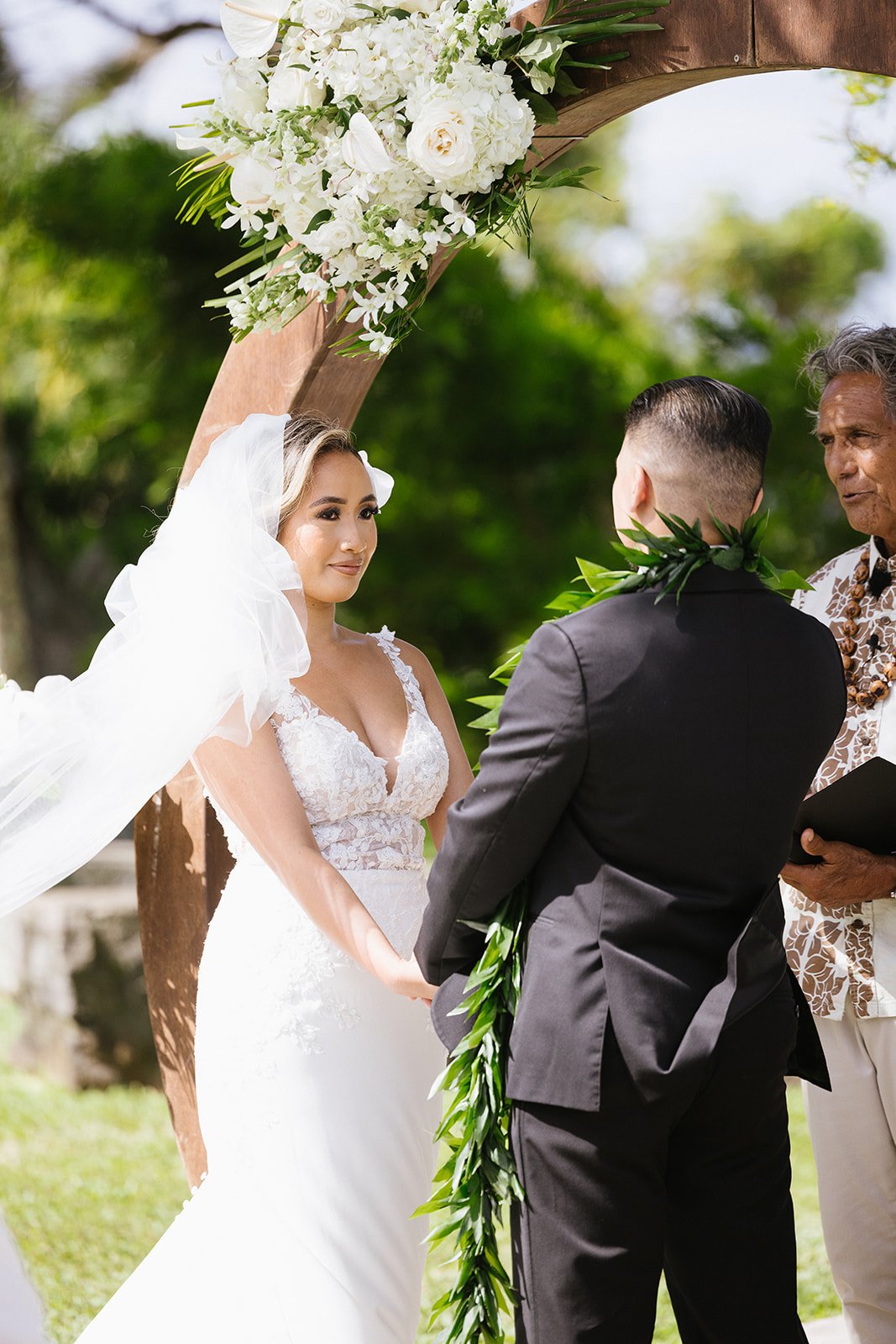 Maui-Pineapple-Chapel-Dia-Photography (877).jpg